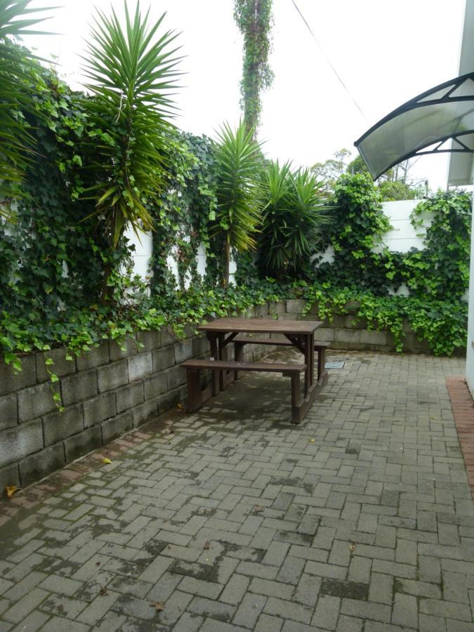 Eland Place Self Catering Guest House Beacon Bay Ngoại thất bức ảnh